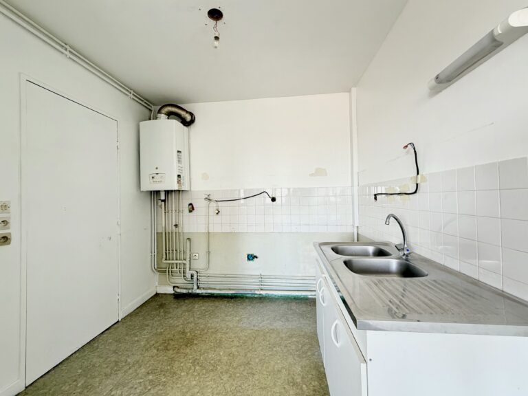 À vendre appartement 4 pièces 84 m² à LOOS