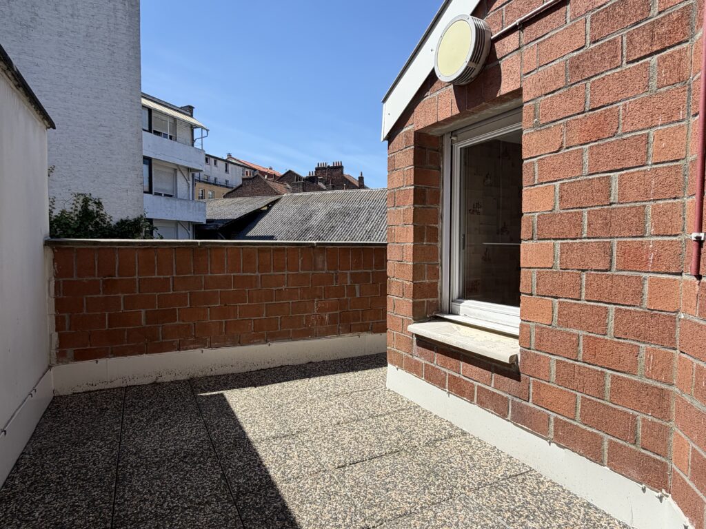 À vendre appartement 4 pièces 77.34 m² à LILLE