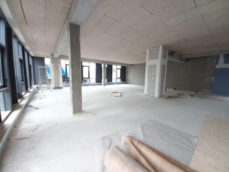 Location local commercial Tétéghem 199 m2