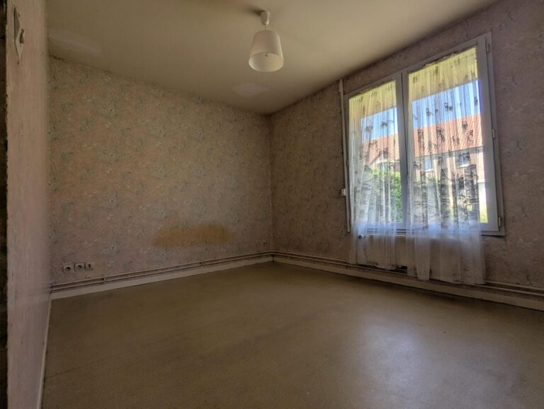 À vendre maison 3 pièces 67 m² à Ostricourt