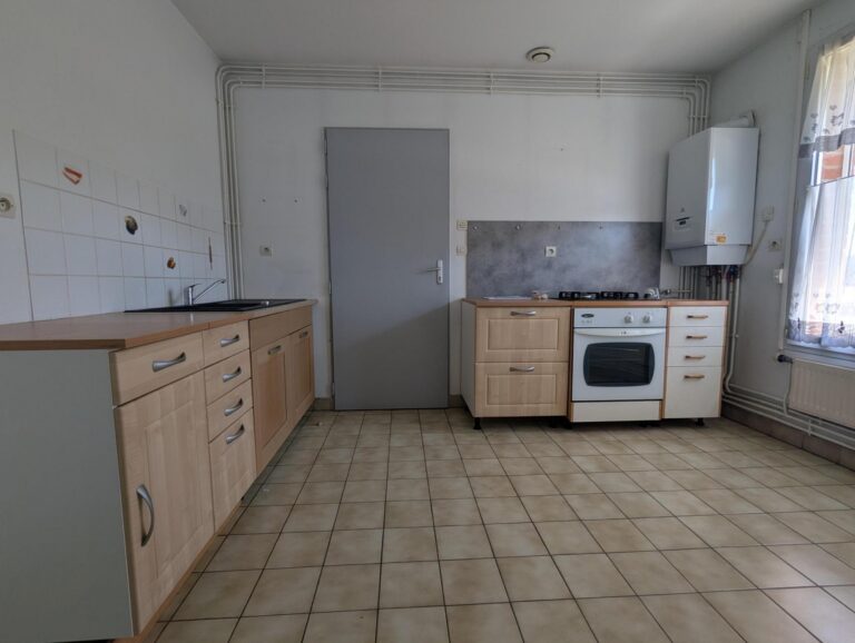 À vendre maison 3 pièces 67 m² à Ostricourt