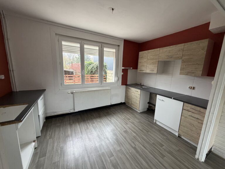À vendre maison 4 pièces 79.72 m² à Maubeuge