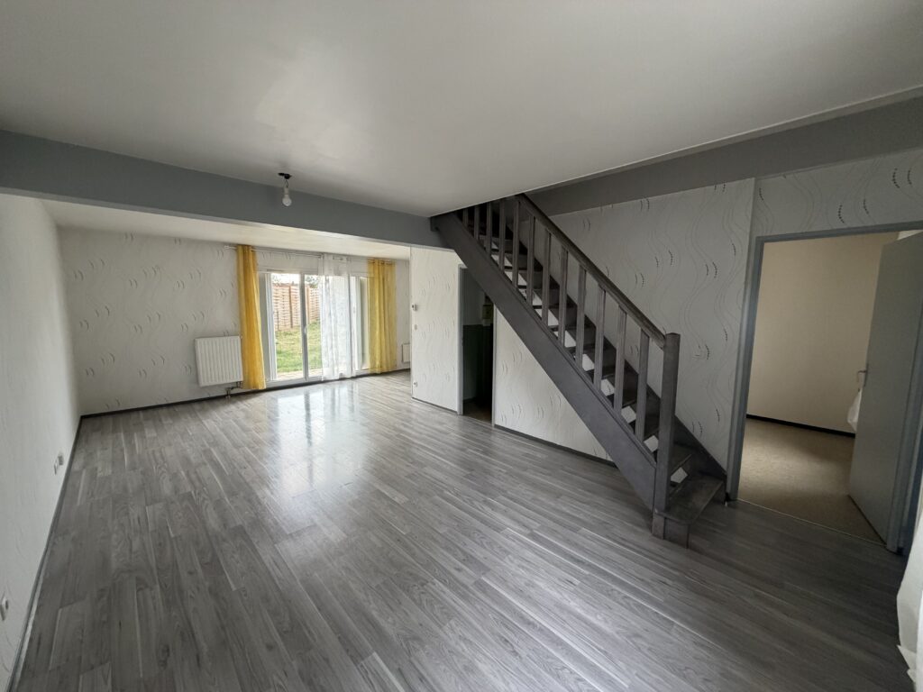 À vendre maison 5 pièces 92.37 m² à saint-quentin
